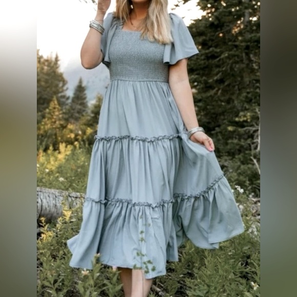Ivy City Co Dresses & Skirts - Ivy City Co Pale Blue Gray Smocked Maxi Dress